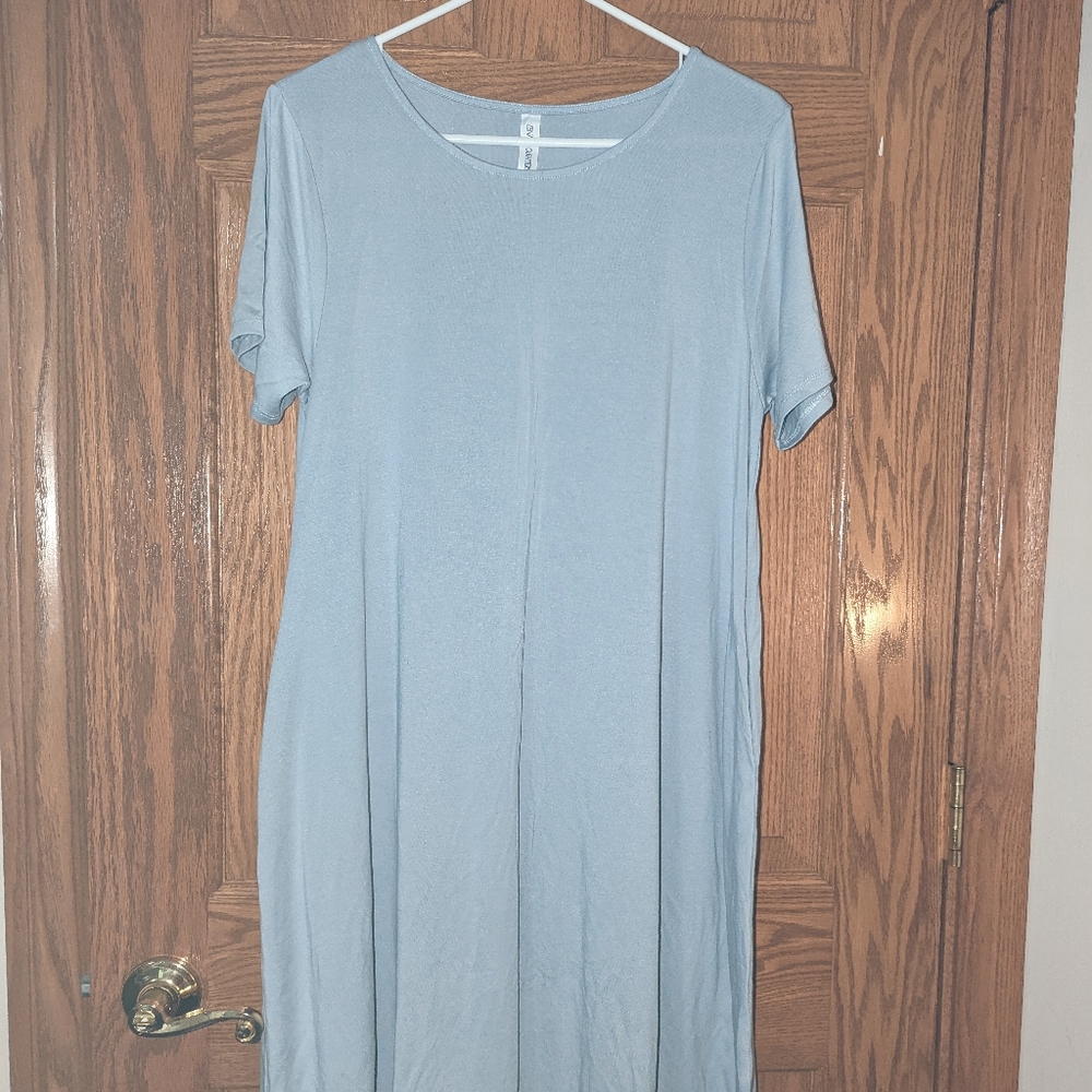 Zenana Outfitters grey dress with pockets